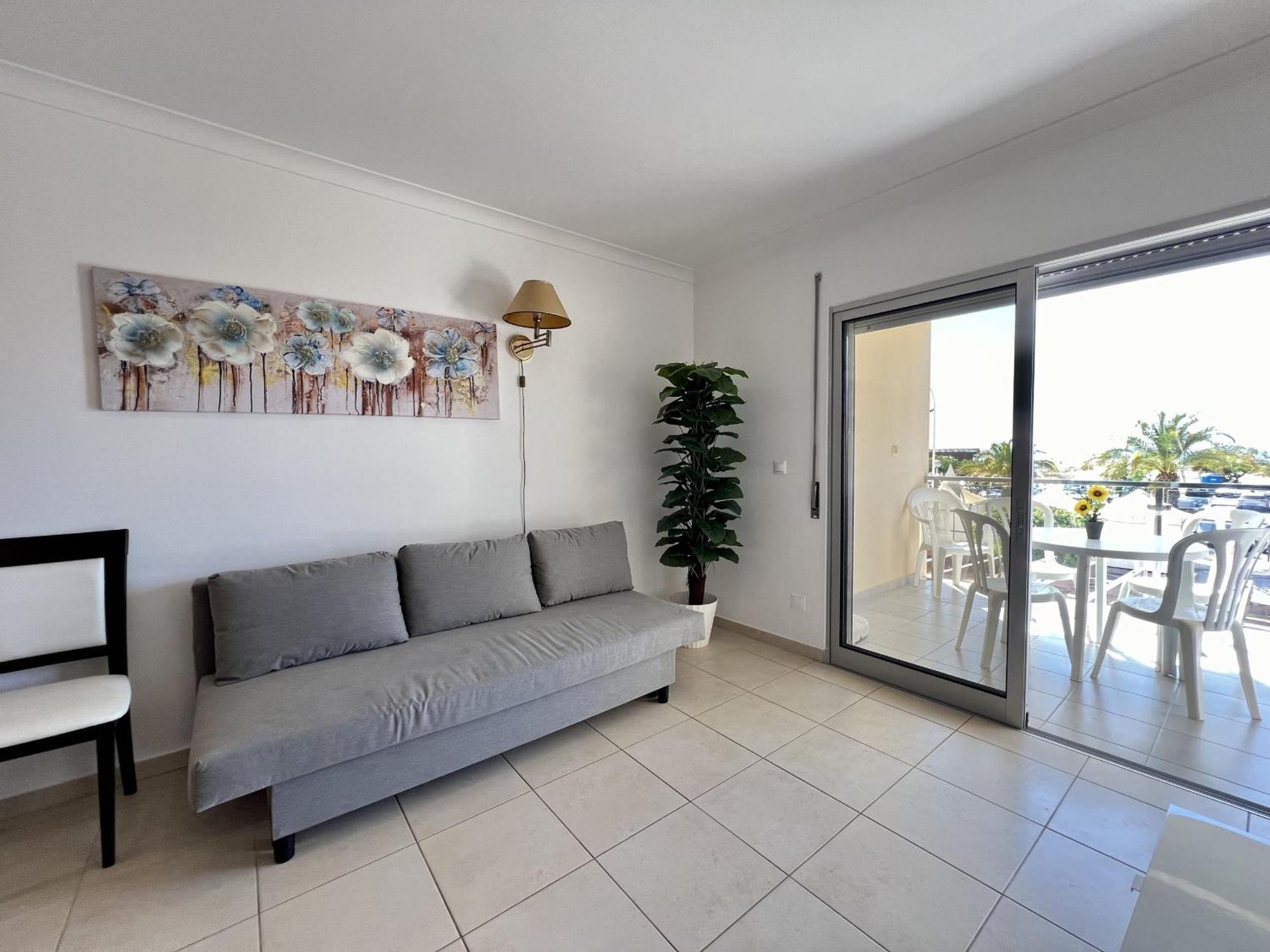 Apartment Ocean View 4 By Homing
